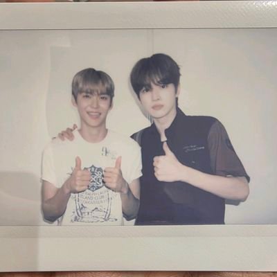 songjeongz's profile picture. 𝒂𝒍𝒘𝒂𝒚𝒔 #라이즈 #RIIZE