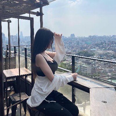 ZX7704333148489's profile picture. 変態な自分をぶちまける垢1養う女はどう思いますか？ 平羽又然人穗香 @Aliza9555331825 変態な自分をぶちまける垢1養う女はどう思いますか？