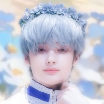 iluv_hue's profile picture. debut moa • ex-collector(sana)✨

feedbacks: #sailuvmailz
mails: #sailuvgastos