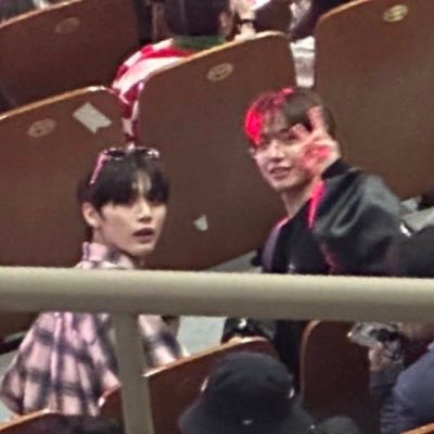 __myak_'s profile picture. 갈치구이 삐계임 잠시 받았다가 방뺄게요