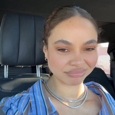 crystal_oats's profile picture. #support the youths😇