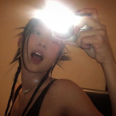 _jnklovr's profile picture. babae ni J