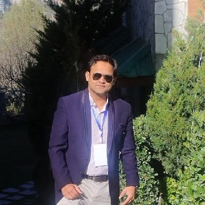 vaibhav9191's profile picture. Iam an arian,professional dentist  and besides that i always try to learn new things always trying to push my limits..i like to work hard and be organised ...😀