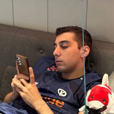 _XIVKN's profile picture. without requisite