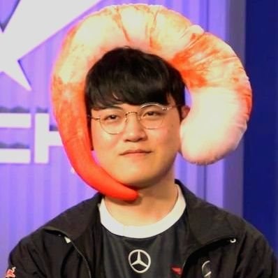 jjin0027_'s profile picture. sucking dick for cocaine