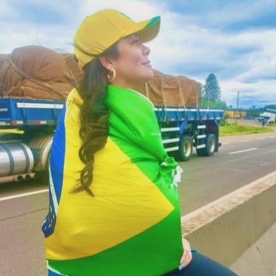 JssicamayBrasil's profile picture. Patriota, Conservadora, Armamentista. Brasil acima de tudo, DEUS acima de todos! 🇧🇷🇧🇷🇧🇷 #mulherescombolsonaro