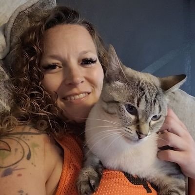 rayna47628's profile picture. 