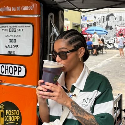 vitoriacoliv's profile picture. 