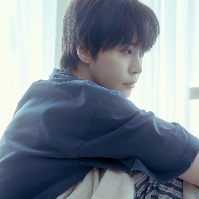 Doyounxg's profile picture. 