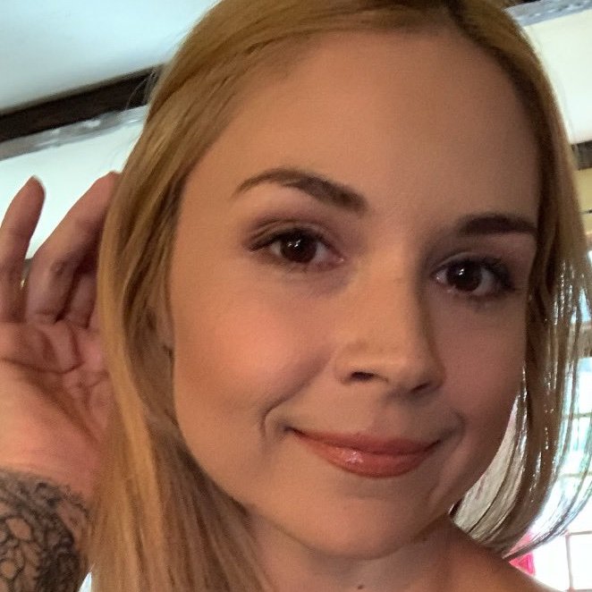 Mary3Smith353's profile picture. 