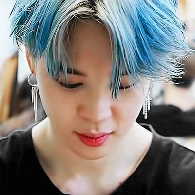 RegencyParadox's profile picture. argue with me and i will make all your faves tradwife omegas ┊ @obiwhorekenobi 𖤓 ‧₊˚