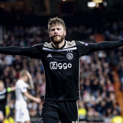 Pv2Taha's profile picture. bayern/ajax n'accepte que la TL