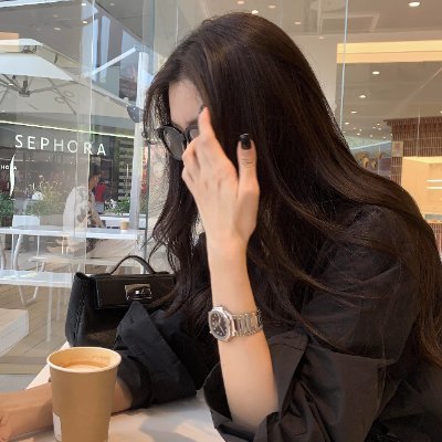 Brande87638878's profile picture. No matter how much we modernize, nature will always be the most beautiful thing for us. Not modern art.
 🚫  Robots  ❌  Pornography