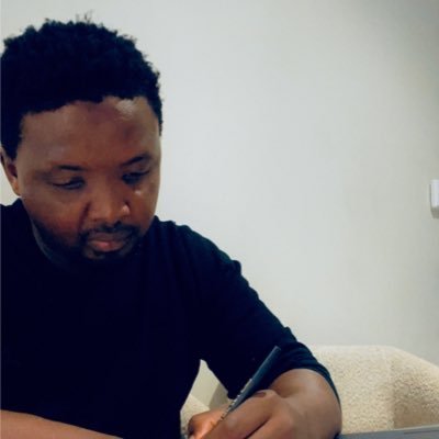 KetetjiRay's profile picture. 