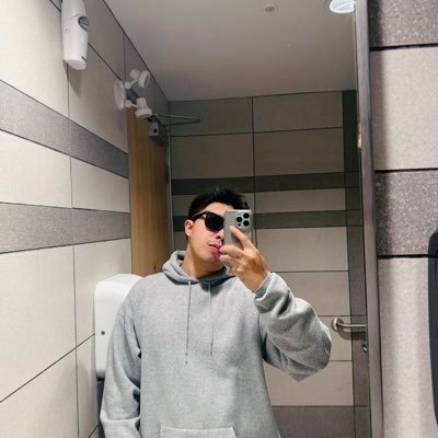 wellinUrworlD's profile picture. still dont care - meghan trainor 🫶🏼