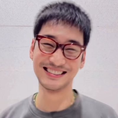 maisachii's profile picture. 🌚🥝🌙🐱😍😝⭐️🥰💛🌈☺️✨🧡🌝💫