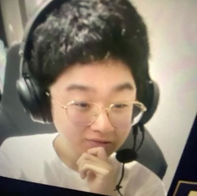 Kae_napagod's profile picture. #pogi | rebranding pending
🇵🇭&🇨🇳