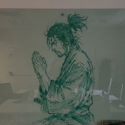 vaynotes's profile picture. poetry, logic, empathy, blogging my 'tell to someone' urge