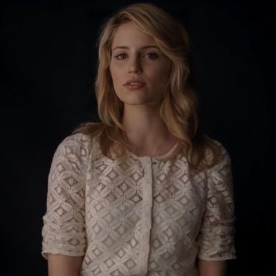 madelinesselena's profile picture. selenator first, american second | tn x2