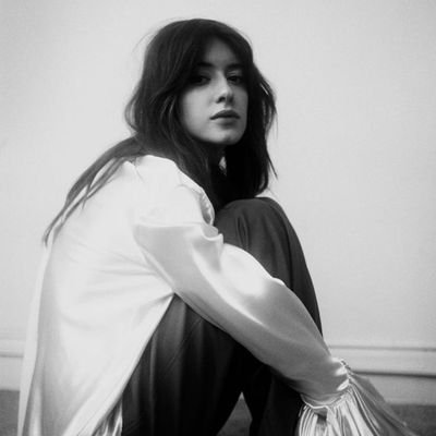 MisfiredBird's profile picture. I write entirely to find out what I'm thinking, what I'm looking at, what I see and what it means. — Joan Didion // original character | strictly ic | mdni 25+