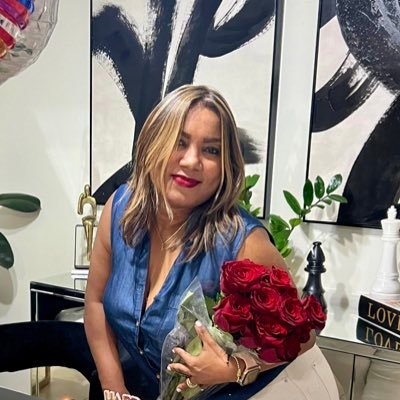 Virginich's profile picture. Flp 4:13 🗝 Licey 💙 Y.O.L.O. 🪁 11:11 ☘️