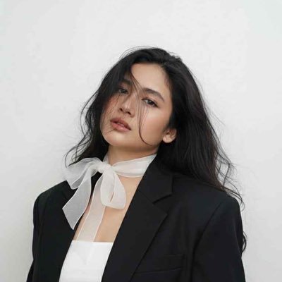 Maikielelengs's profile picture. by His grace for His glory