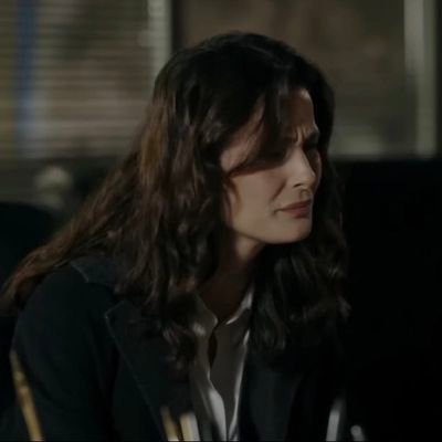 lilithlurks's profile picture. i get overly attached to fictional characters