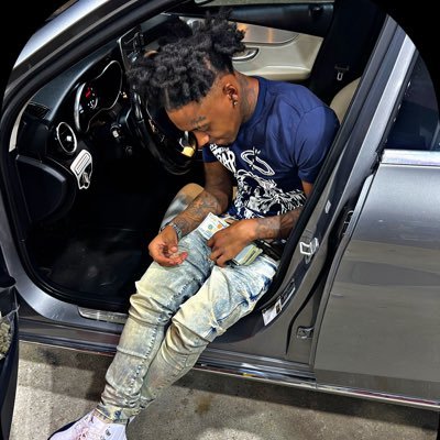 sheecraveecelo's profile picture. why so serious¿🫨 a bitch do what I say like Simon🤫 ITS MIGHTY♊️ 99.22.12 #playa❤️