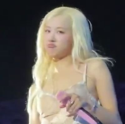 BINI_NenengH's profile picture. 