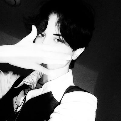 _mlk69's profile picture. 555