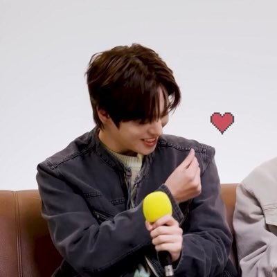 leowonglazer23's profile picture. LEO FUCKING WON