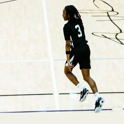 KShawnbriggs's profile picture. Class of 2028 combo guard. 5’8 145 Redan High School