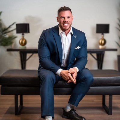 r_00141's profile picture. freedom asset management company| Web 3 expert |Building Generational Wealth https://t.co/lOvEI2duxN