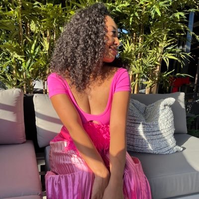 alysssab01's profile picture. LASH TECH & BROW ARTIST  whatsapp 320-1345 to book https://t.co/iEpc6y7PZS