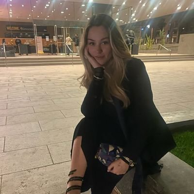 JaceyCbeaut's profile picture. 