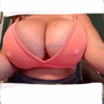 Mmmladyjewels's profile picture. Happy go lucky.   https://t.co/5VcjU6r4N1