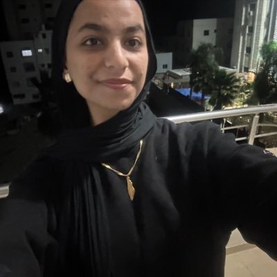 madgingerholic's profile picture. 