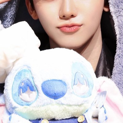 pinkkinjm's profile picture. 