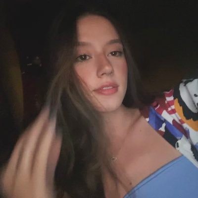 luizaavidal's profile picture. All’s fair in love and poetry