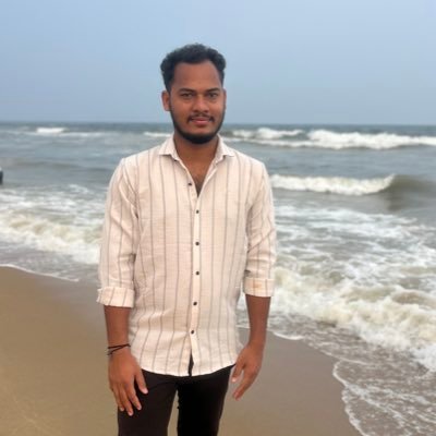 VenuYsrcp63's profile picture. Born to RULE 💐❤️ #Ysrcp #Kadapa #Softwareenginner