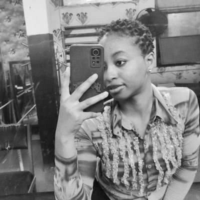 Udochukwuka_'s profile picture. #Physiotherapist #Daughter #Sister #Friend #cloudEngineeringEnthusiast #advocateOfLove #Melomaniac #AGoalgetter . YOUR FAVE !!!!!😌