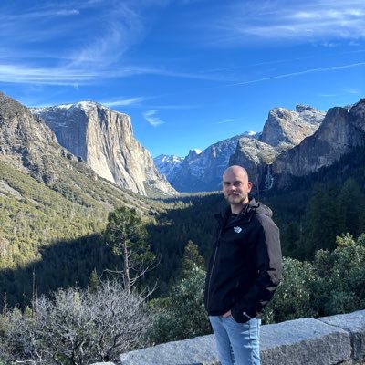 DamianVink's profile picture. Dutch mechanical engineer with a fondness for traveling.