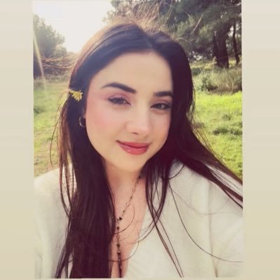 melisaaksoyy35's profile picture. 