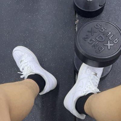 zys_lwh's profile picture. 👨‍🎓 22 185 1s 主，猛1 全能体育生TOP