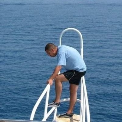 RobDavies120B's profile picture. Just Me 😁 Just here to search through the mind virus disinformation/Misinformation 🤫#wethepeople 👀 #withoutfeartheyhavenothing No war is a MUST 🙏

🫶🙏😇✌️