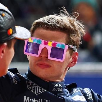 gabestedtalks's profile picture. stage door: band crew ONLY