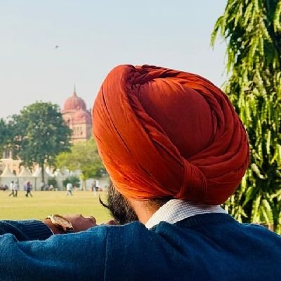 Amazingly1990's profile picture. Teacher, Social Thinker, DTF Unionist, Environmentalist, GK lover,