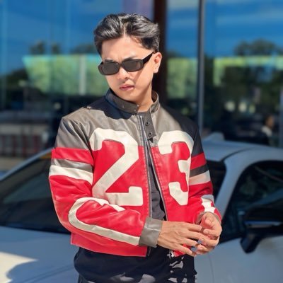 awesomejayss's profile picture. ooops, you found me again