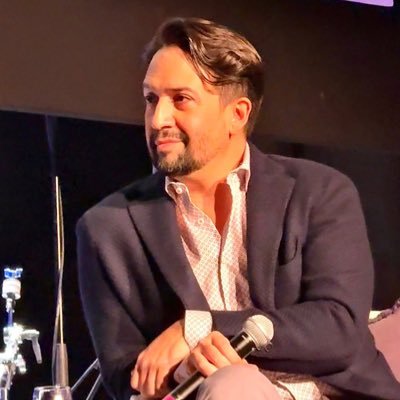 stefshiddles's profile picture. #LMM to me: Music can help us make sense of what often doesn’t 🎭 | podcaster in @chatdelbarrio | @bwaymeme