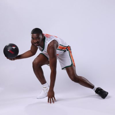 JChatman23's profile picture. 🙏🏾